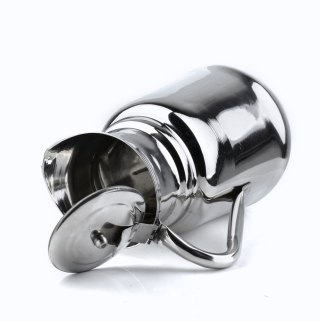 Dzbanek Stalowy 1,75L BASIC KITCHEN – Elegancka Stal Nierdzewna z Pokrywką