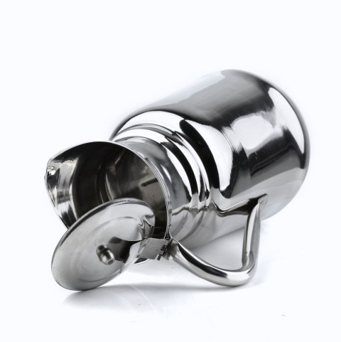 Dzbanek Stalowy 1,75L BASIC KITCHEN – Elegancka Stal Nierdzewna z Pokrywką