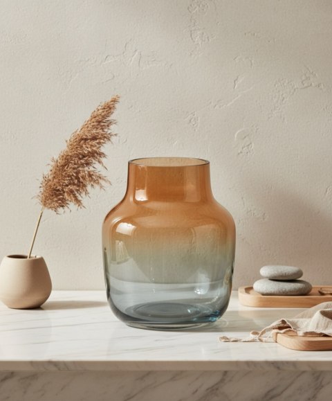 Wazon szklany SERENITE 13x13x18 cm – Mondex, Szaro-pomarańczowy Gradient
